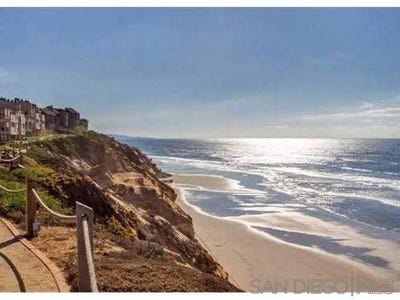 /international/us/503-s-sierra-ave-solana-beach-ca-110107686957/