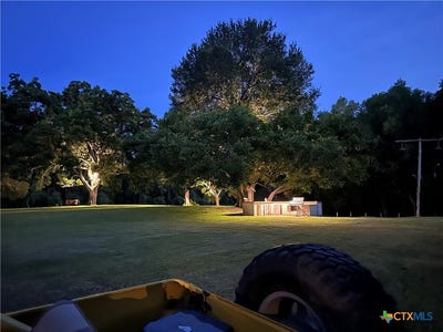 /international/us/goodwin-lane-lot-22-gonzales-tx-110109041211/