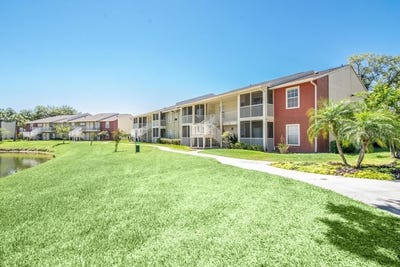 /international/us/214-lake-parsons-green-brandon-fl-110108018407/