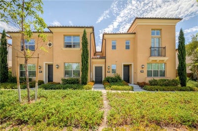 /international/us/94-parkwood-irvine-ca-110120798810/