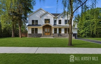 /international/us/61-hickory-street-metuchen-nj-110119427142/