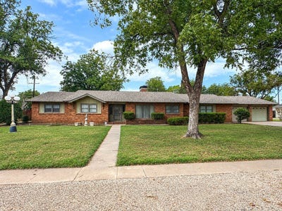 /international/us/1601-n-avenue-f-haskell-tx-110120124182/