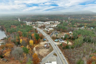 /international/us/954-route-16-ossipee-nh-110103424196/