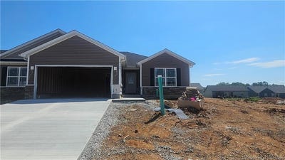 /international/us/8198-timber-lane-ne-new-salisbury-in-110104556346/