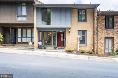 /international/us/38-great-pines-ct-rockville-md-110100977673/