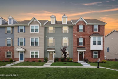 /international/us/72-anchor-way-cliffwood-nj-110108026775/