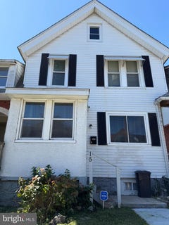 /international/us/15-walnut-street-marcus-hook-pa-110119929610/