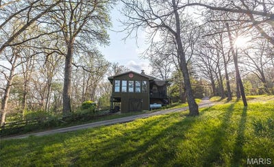 /international/us/267-cedar-ford-road-steelville-mo-110107392210/