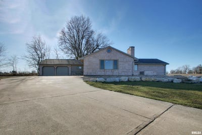 /international/us/3700-harrison-court-quincy-il-110104821620/