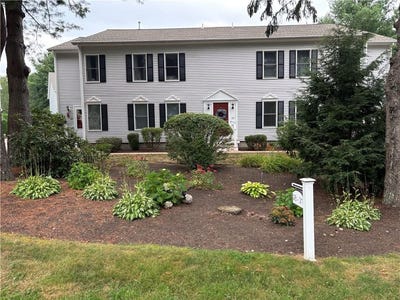 /international/us/153-high-street-westerly-ri-110101340804/