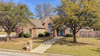 /international/us/1106-owl-drive-decatur-tx-110106590264/