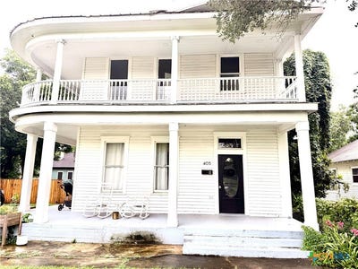 /international/us/405-e-commercial-street-victoria-tx-110108960106/