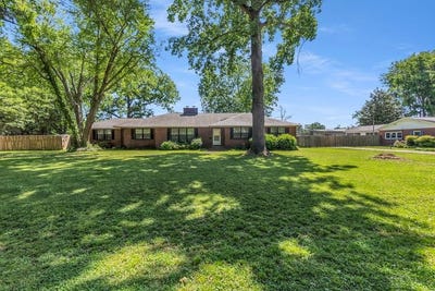 /international/us/127-east-drive-osceola-ar-110107634976/