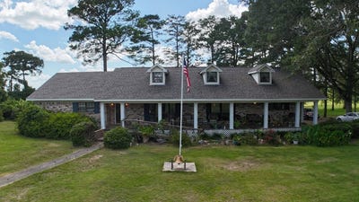 /international/us/2706-perry-s-chapel-rd-gainestown-al-110101124360/