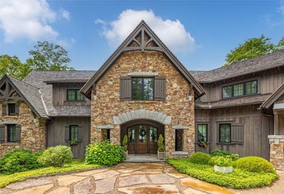 /international/us/39-firesong-lane-glenville-nc-110100193942/