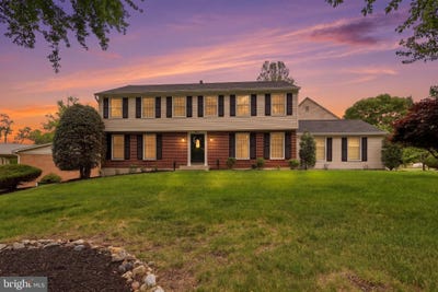 /international/us/12821-asbury-drive-fort-washington-md-110107833772/