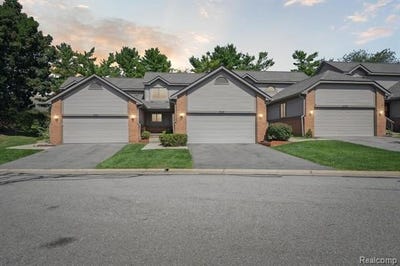 /international/us/999-hickory-drive-brighton-mi-110101302474/?lang=zh-tw