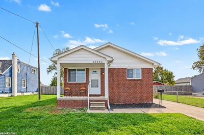 /international/us/16220-frazho-road-roseville-mi-110120510586/
