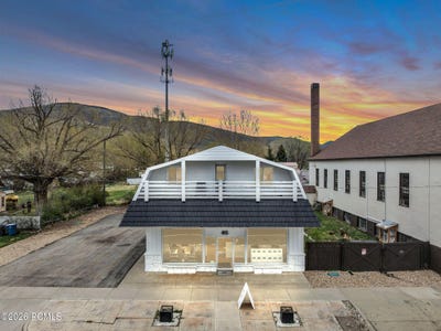 /international/us/85-s-main-street-kamas-ut-110106952910/