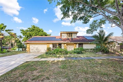 /international/us/10160-torchwood-avenue-plantation-fl-110096932702/
