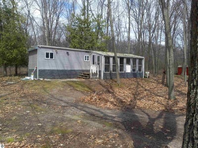 /international/us/4273-w-taral-terrace-drive-au-gres-mi-110107656480/