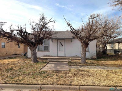 /international/us/1004-s-ave-a-portales-nm-110105020480/