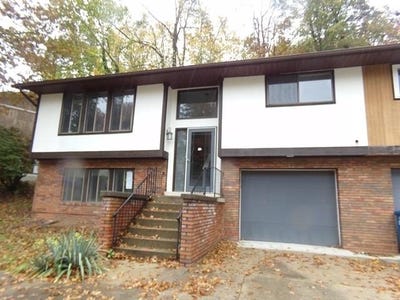 /international/us/5477-shawnee-circle-huntington-wv-110103654243/