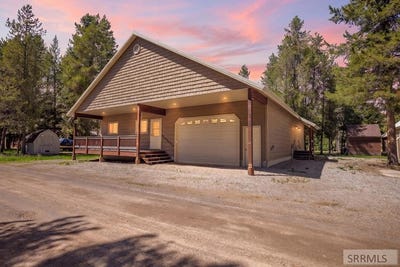 /international/us/3773-lodgepole-lane-island-park-id-110108495819/
