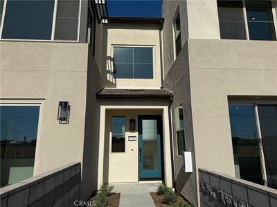 /international/us/3255-south-agate-paseo-ontario-ca-110101140896/
