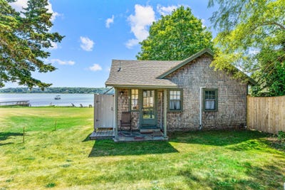 /international/us/150-old-state-highway-eastham-ma-110100658390/