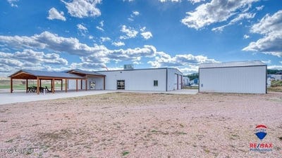 /international/us/2423-cleveland-sundance-wy-110107821516/