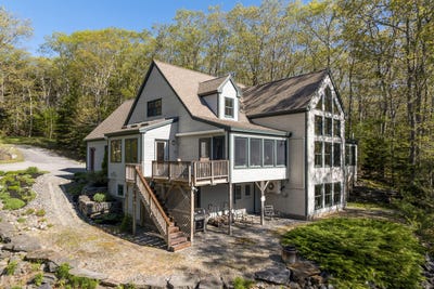 /international/us/5-southern-point-road-bristol-me-110105531576/