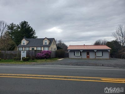 /international/us/4271-route-27-franklin-nj-110090841817/