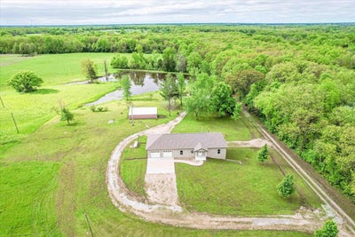 /international/us/5704-county-road-262-auxvasse-mo-110107402115/