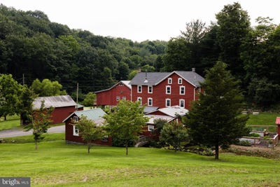 /international/us/333-new-bethel-church-road-kempton-pa-110098573640/