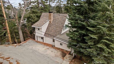 /international/us/27638-oak-knoll-lake-arrowhead-ca-110104635842/
