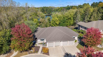 /international/us/1232-w-sherman-avenue-fort-atkinson-wi-110102980362/
