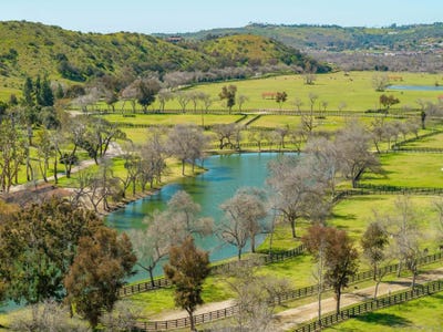 /international/us/5820-w-lilac-road-bonsall-ca-110083077658/
