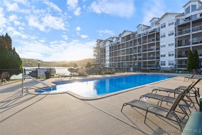 /international/us/464-cedar-heights-drive-camdenton-mo-110100416484/