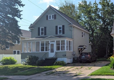 /international/us/729-e-pabst-street-ironwood-mi-110108296085/