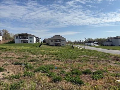 /international/us/2613-ne-crestview-street-blue-springs-mo-110098784211/?lang=zh-cn