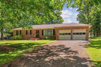 /international/us/180-wildwood-drive-chatsworth-ga-110107911471/