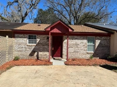 /international/us/3421-n-carnation-court-tallahassee-fl-110108358593/