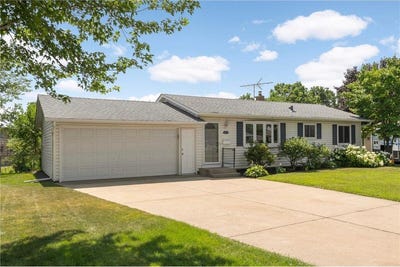 /international/us/4096-71st-street-e-inver-grove-heights-mn-110100966853/