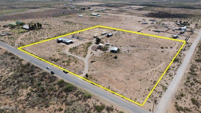 /international/us/1455-desert-aire-drive-chaparral-nm-110106769859/