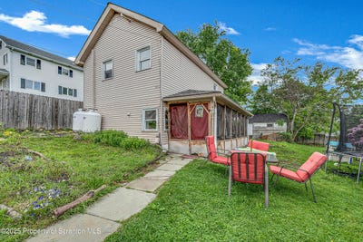 /international/us/140-center-street-forest-city-pa-110100161029/