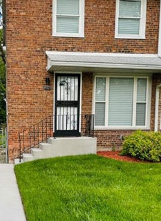/international/us/9323-s-calumet-avenue-chicago-il-110120149120/