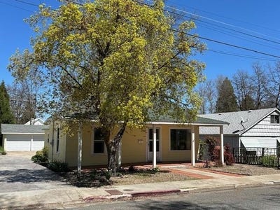 /international/us/632-w-miner-st-yreka-ca-110098936998/