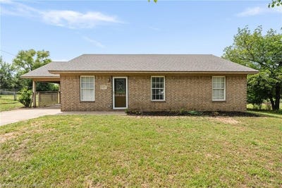 /international/us/1921-spilman-st-sallisaw-ok-110108070192/