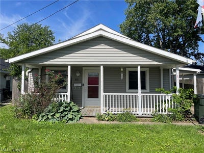 /international/us/611-s-logan-street-elyria-oh-110108356034/